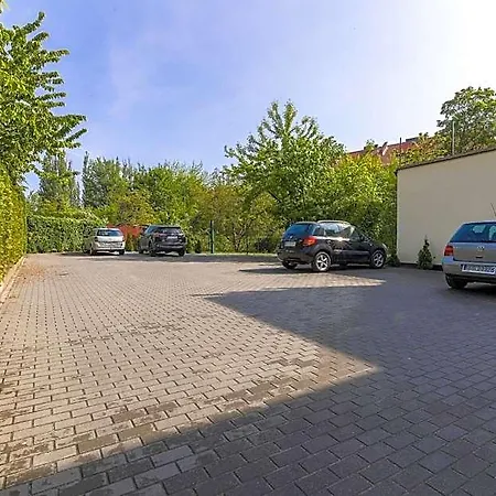 - Goscinne Frühstückspension 2*