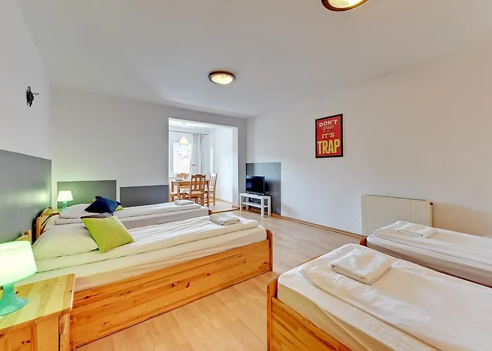 - Goscinne Bed and breakfast 2*